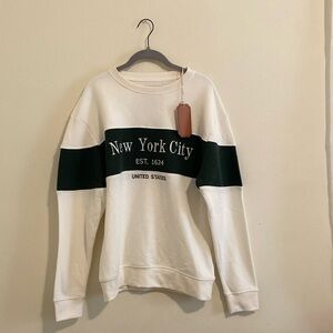 NWT New York City Graphic Sweatshirt